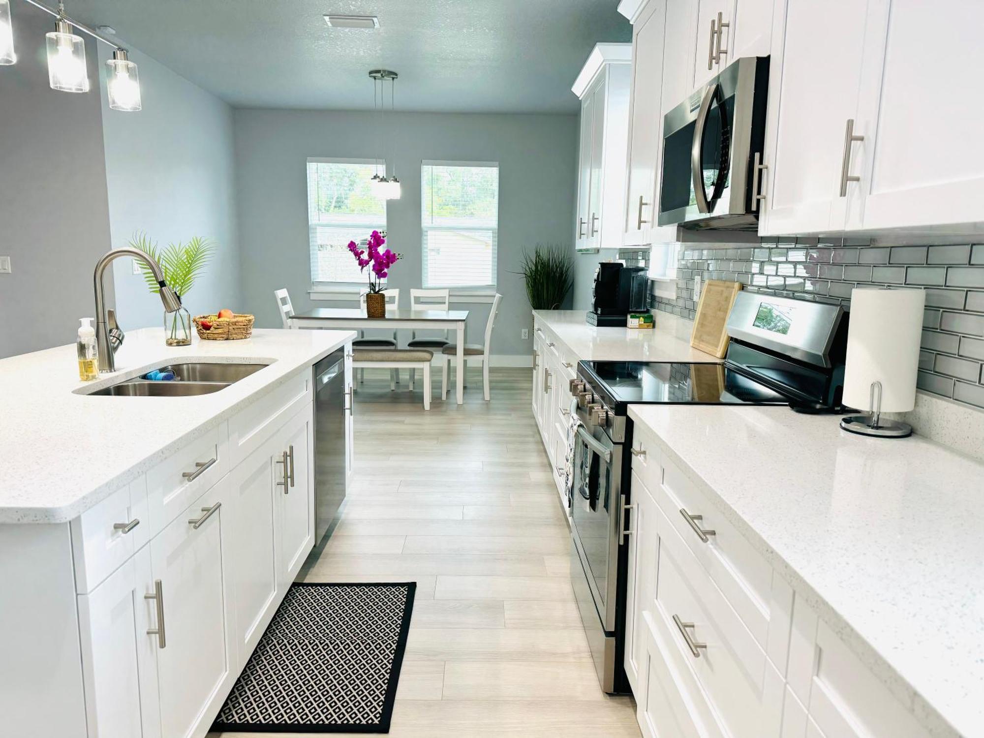 Hébergement de vacances Brand New Tampa Oasis With Private Jacuzzi Retreat *