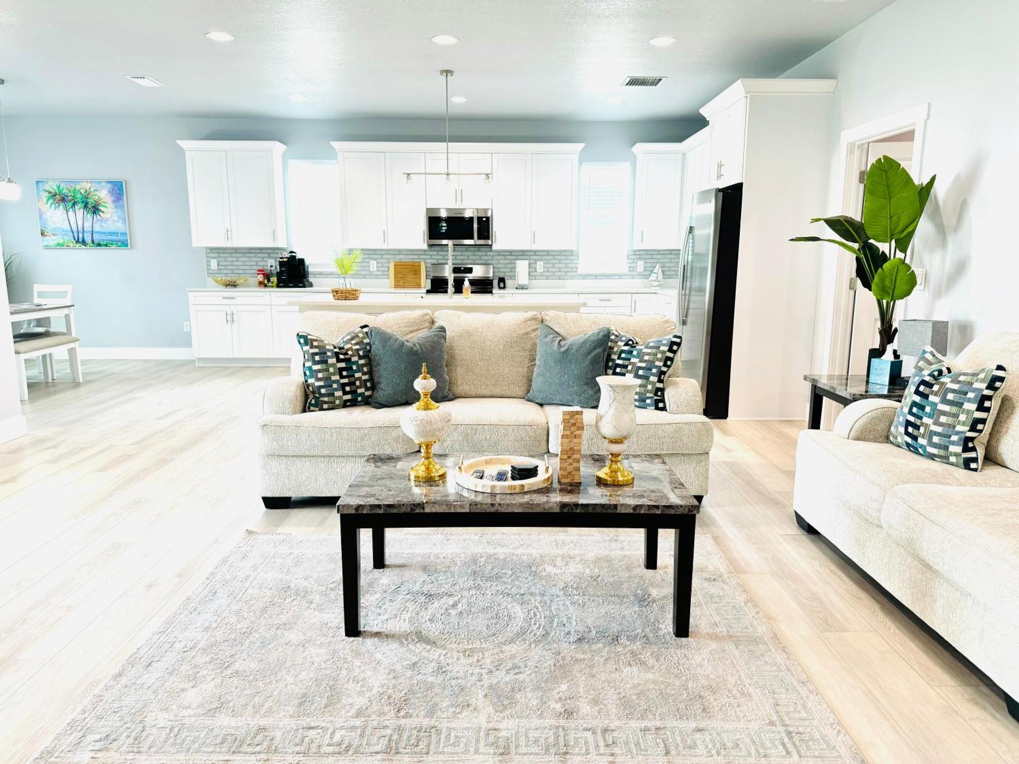 Hébergement de vacances Brand New Tampa Oasis With Private Jacuzzi Retreat *